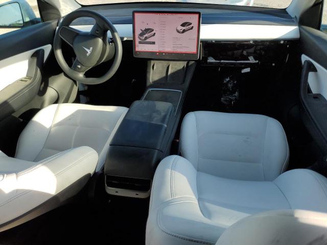 Photo 8 from auction – 2021 TESLA MODEL Y with VIN 5YJYGAEE4MF202257