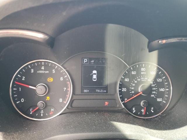 Photo 9 from auction – 2018 KIA FORTE LX with VIN 3KPFL4A75JE219579