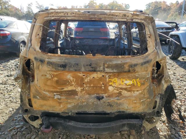 Photo 6 from auction – 2016 JEEP RENEGADE T with VIN ZACCJBCT8GPD68670