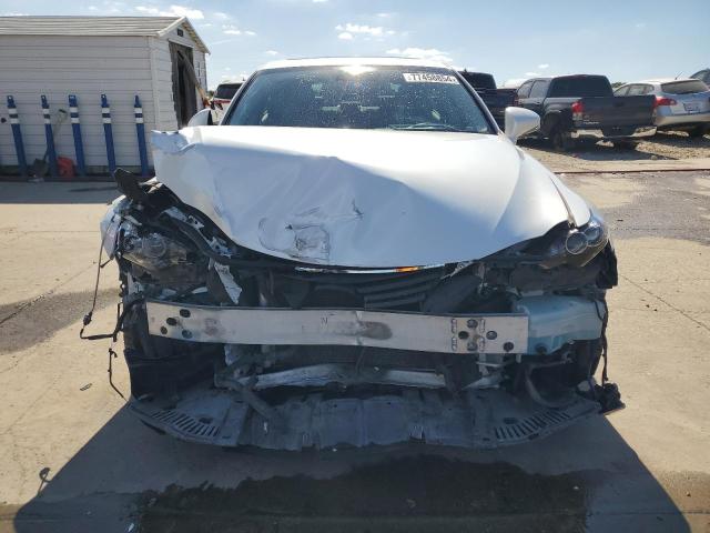 Photo 5 from auction – 2016 LEXUS IS 200T with VIN JTHBA1D28G5028941