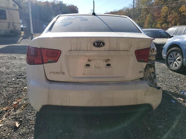 Фото 6 с аукциона – 2012 KIA FORTE EX с VIN KNAFU4A25C5644197
