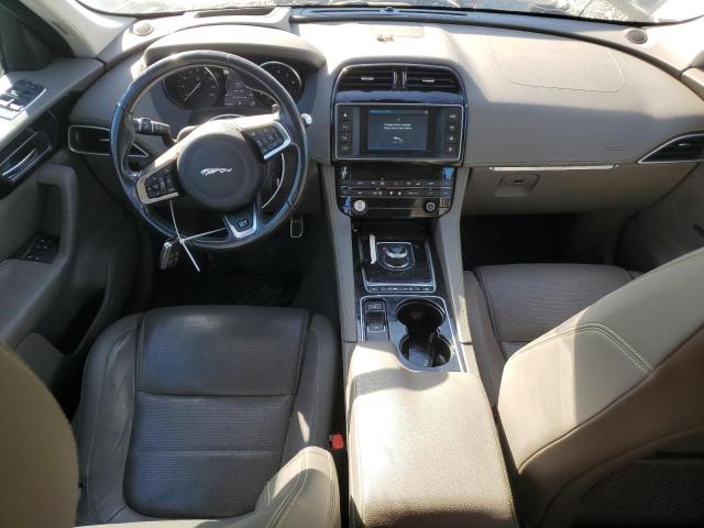 Photo 8 from auction – 2017 JAGUAR F-PACE R - with VIN SADCL2BV6HA884562