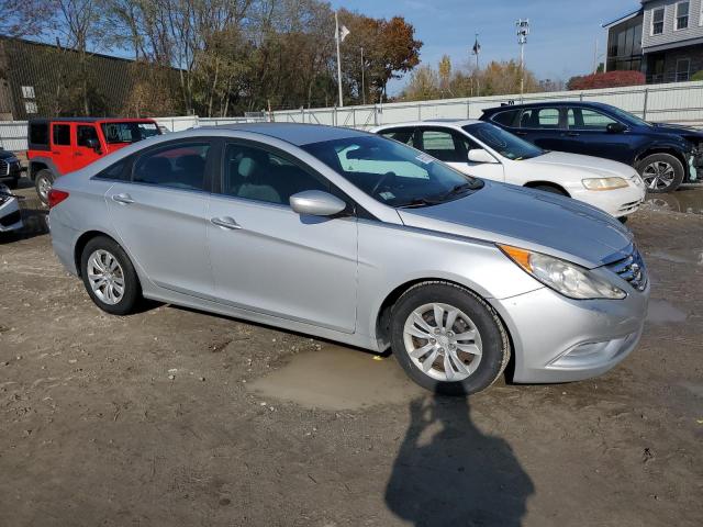 Photo 4 from auction – 2011 HYUNDAI SONATA GLS with VIN 5NPEB4AC9BH047386