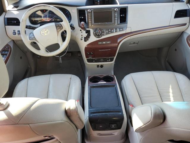 Photo 8 from auction – 2011 TOYOTA SIENNA XLE with VIN 5TDYK3DC8BS042290