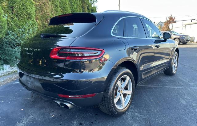 Photo 4 from auction – 2016 PORSCHE MACAN S with VIN WP1AB2A51GLB51795