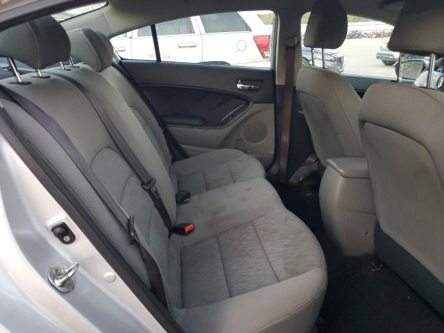 Photo 10 from auction – 2015 KIA FORTE LX with VIN KNAFK4A6XF5431324