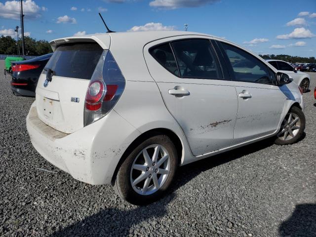Photo 3 from auction – 2012 TOYOTA PRIUS C with VIN JTDKDTB38C1506650