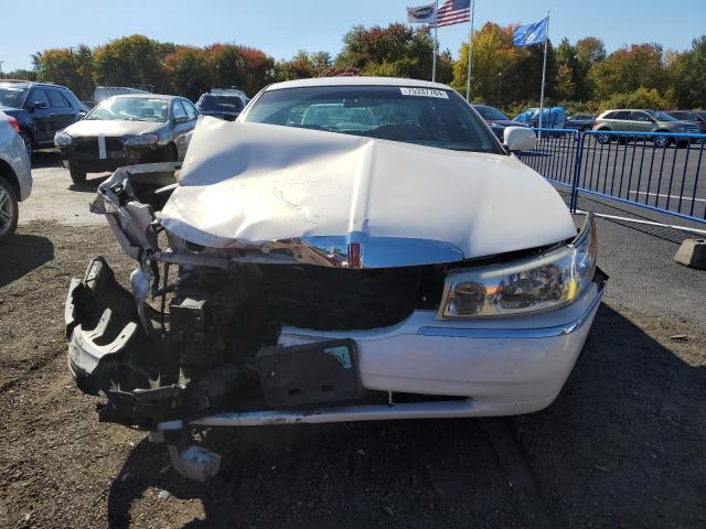 Photo 5 from auction – 1999 LINCOLN TOWN CAR E with VIN 1LNHM81W4XY628028