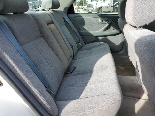 Photo 10 from auction – 2000 TOYOTA CAMRY CE with VIN JT2BG22K3Y0441575