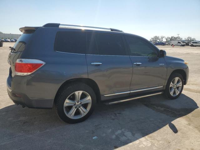 Photo 3 from auction – 2013 TOYOTA HIGHLANDER with VIN 5TDYK3EH1DS124214
