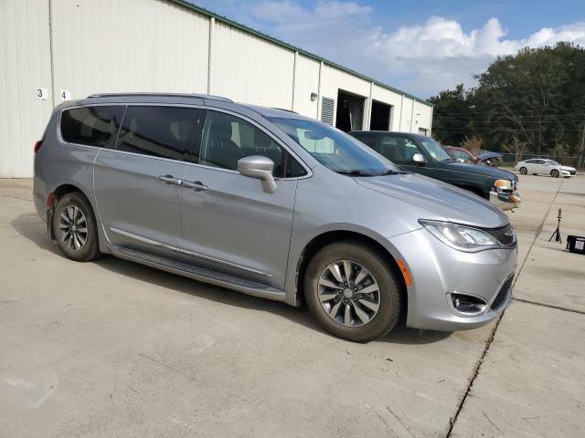 Photo 4 from auction – 2020 CHRYSLER PACIFICA H with VIN 2C4RC1L79LR173569