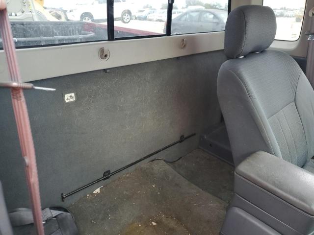 Photo 10 from auction – 2002 NISSAN FRONTIER K with VIN 1N6ED26Y42C325834