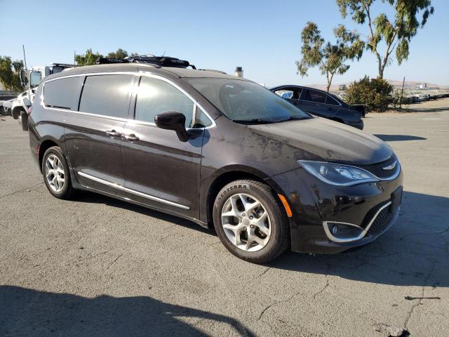 Photo 4 from auction – 2017 CHRYSLER PACIFICA T with VIN 2C4RC1BG9HR593311