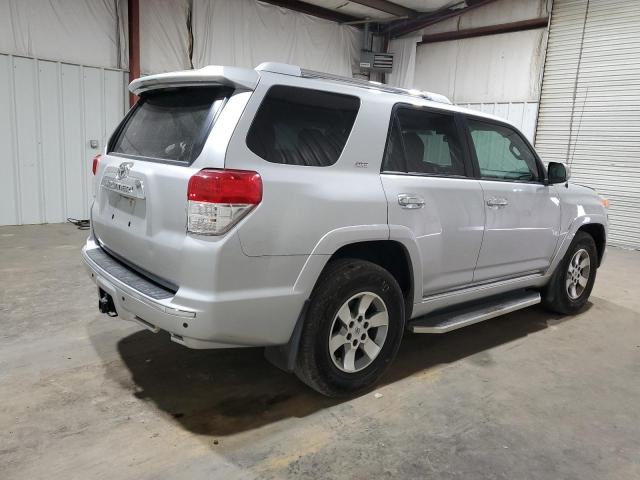 Photo 3 from auction – 2011 TOYOTA 4RUNNER SR with VIN JTEZU5JR0B5030459