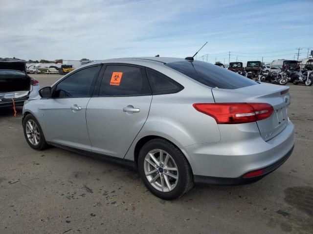 Photo 2 from auction – 2015 FORD FOCUS SE with VIN 1FADP3F26FL329581