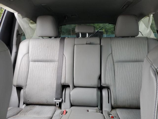 Photo 10 from auction – 2015 TOYOTA HIGHLANDER with VIN 5TDBKRFH9FS206833