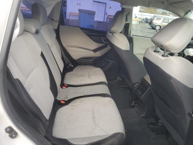 Photo 11 from auction – 2019 SUBARU FORESTER with VIN JF2SKACC7KH500256