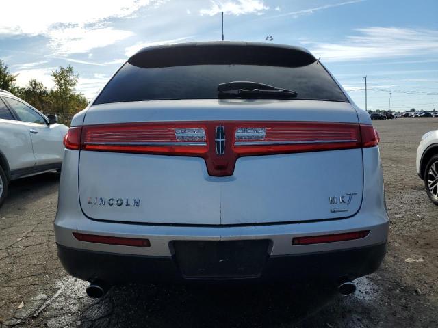 Photo 6 from auction – 2010 LINCOLN MKT with VIN 2LMHJ5AT6ABJ23954