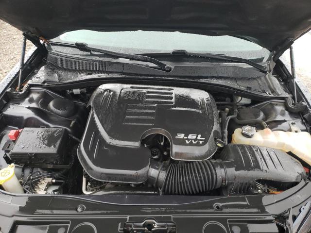 Photo 11 from auction – 2017 CHRYSLER 300C with VIN 2C3CCAEG8HH570176
