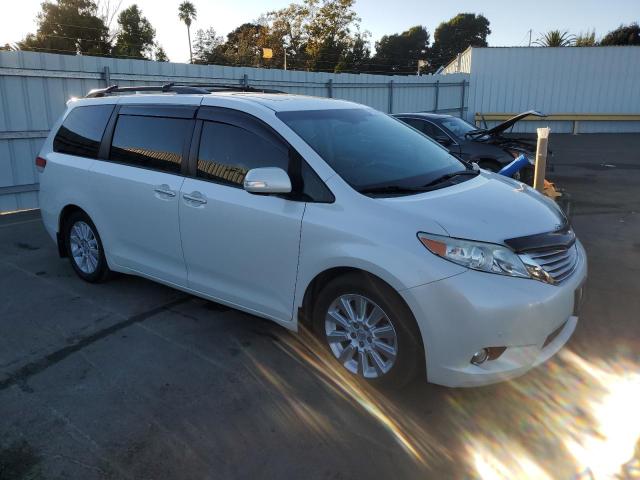 Photo 4 from auction – 2014 TOYOTA SIENNA XLE with VIN 5TDYK3DC3ES508616