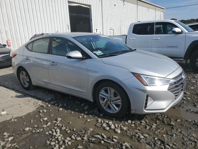 Photo 4 from auction – 2019 HYUNDAI ELANTRA SE with VIN 5NPD84LF1KH478144