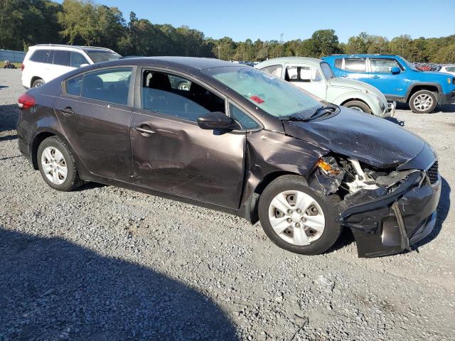 Photo 4 from auction – 2018 KIA FORTE LX with VIN 3KPFK4A74JE205529