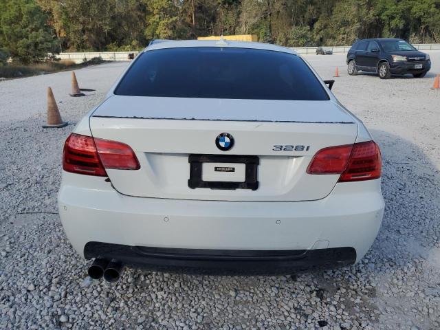 Photo 6 from auction – 2011 BMW 328 I with VIN WBAKE3C57BE769228