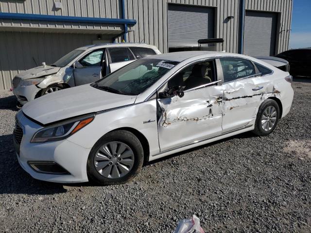 HYUNDAI SONATA HYB 2016 with VIN KMHE24L10GA025296 - Photo from auction