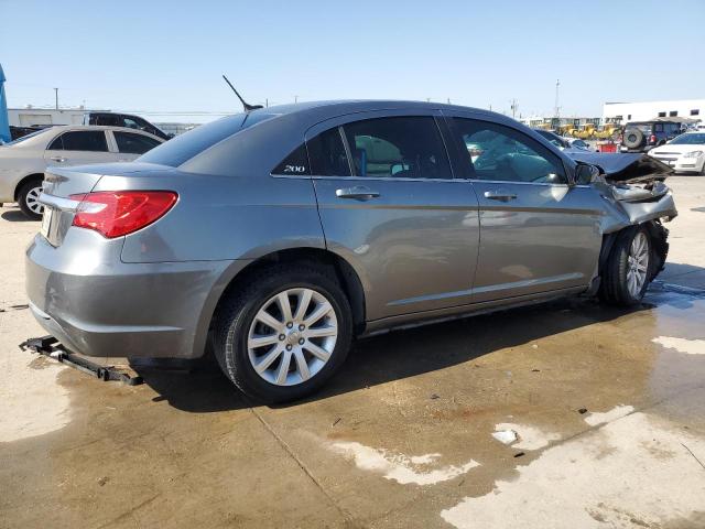 Photo 3 from auction – 2012 CHRYSLER 200 TOURIN with VIN 1C3CCBBB7CN176313