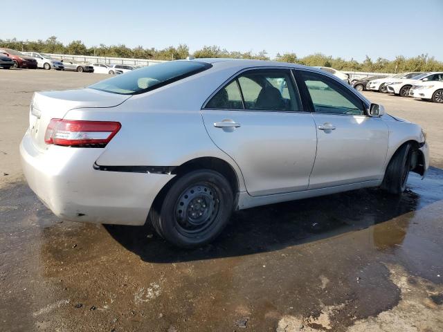 Photo 3 from auction – 2011 TOYOTA CAMRY BASE with VIN 4T4BF3EK7BR170016
