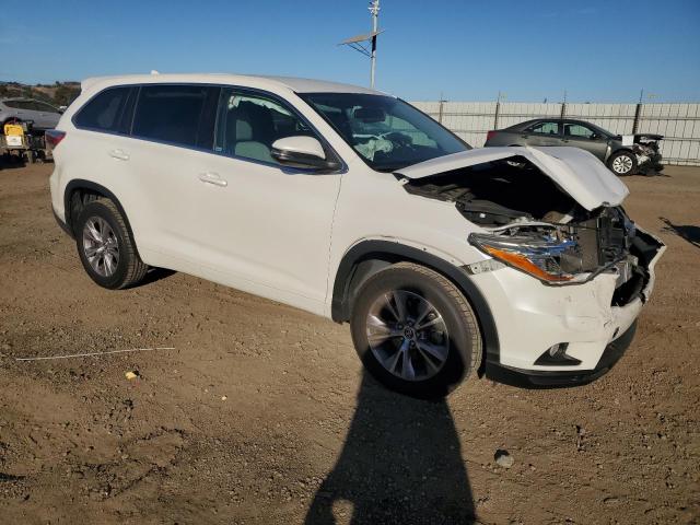 Photo 4 from auction – 2016 TOYOTA HIGHLANDER with VIN 5TDZKRFH6GS126308
