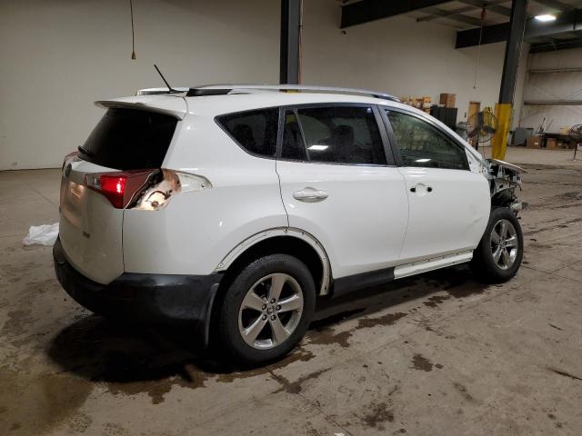 Photo 3 from auction – 2015 TOYOTA RAV4 XLE with VIN JTMWFREV8FJ038502
