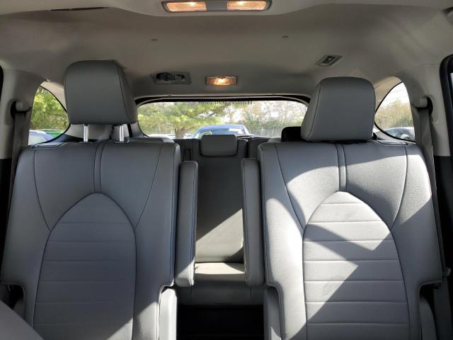 Photo 10 from auction – 2022 TOYOTA HIGHLANDER with VIN 5TDGZRBH8NS244219