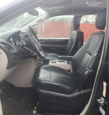 Photo 7 from auction – 2016 CHRYSLER TOWN & COU with VIN 2C4RC1BG8GR293550
