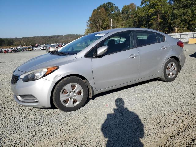 KIA FORTE LX 2015 with VIN KNAFX4A64F5362602 - Photo from auction