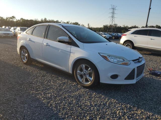 Zdjęcie 4 z aukcji – 2014 FORD FOCUS SE z VIN 1FADP3F20EL203800
