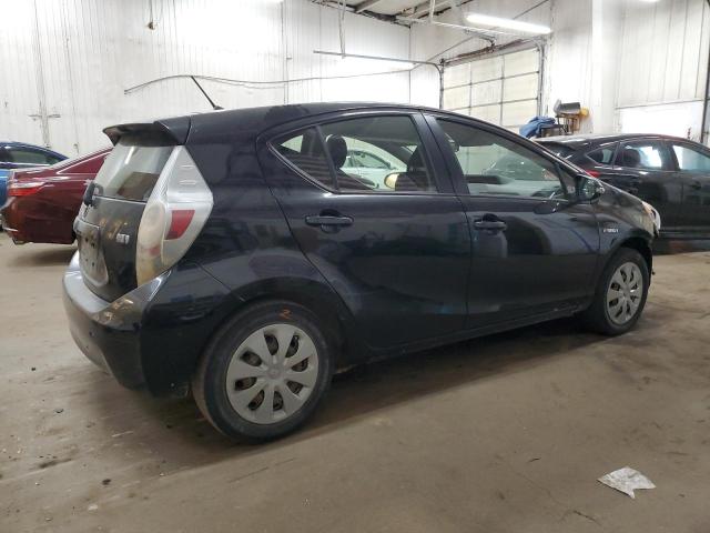 Photo 3 from auction – 2013 TOYOTA PRIUS C with VIN JTDKDTB35D1545908