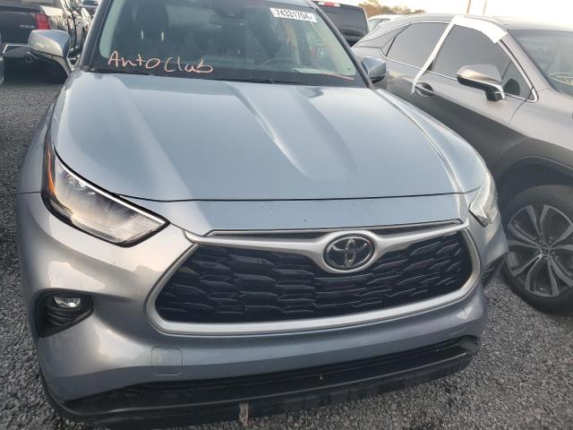 Photo 5 from auction – 2022 TOYOTA HIGHLANDER with VIN 5TDZZRAH2NS130730