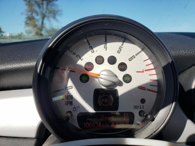 Photo 9 from auction – 2011 MINI COOPER with VIN WMWSU3C52BTX95668