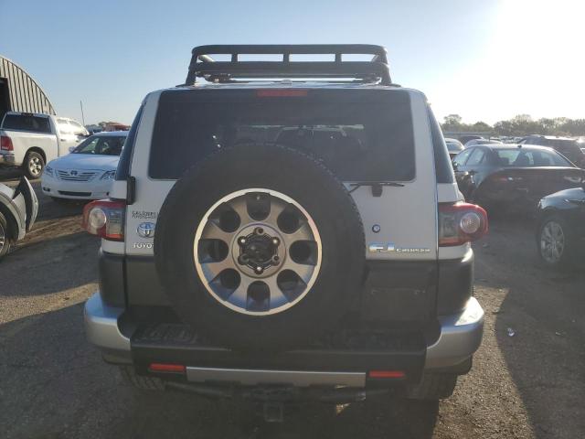 Photo 6 from auction – 2012 TOYOTA FJ CRUISER with VIN JTEBU4BF4CK146332