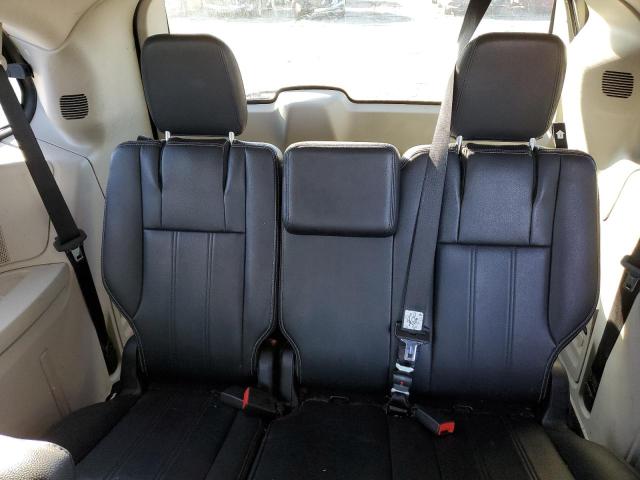 Photo 10 from auction – 2014 CHRYSLER TOWN & COU with VIN 2C4RC1BG4ER449256