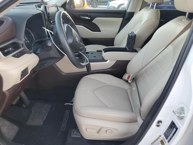 Photo 7 from auction – 2022 TOYOTA HIGHLANDER with VIN 5TDGBRCH7NS553926