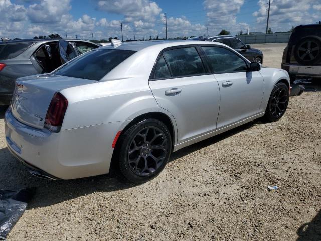Foto 3 de la subasta – 2019 CHRYSLER 300 S con VIN 2C3CCABG6KH556787