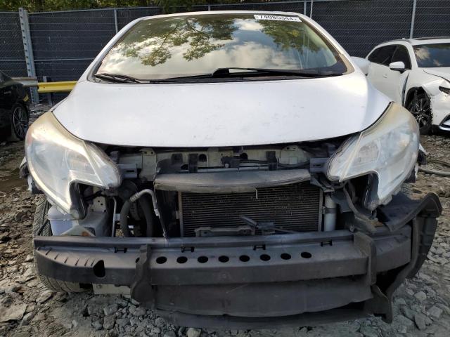 Photo 5 from auction – 2015 NISSAN VERSA NOTE with VIN 3N1CE2CP2FL403706
