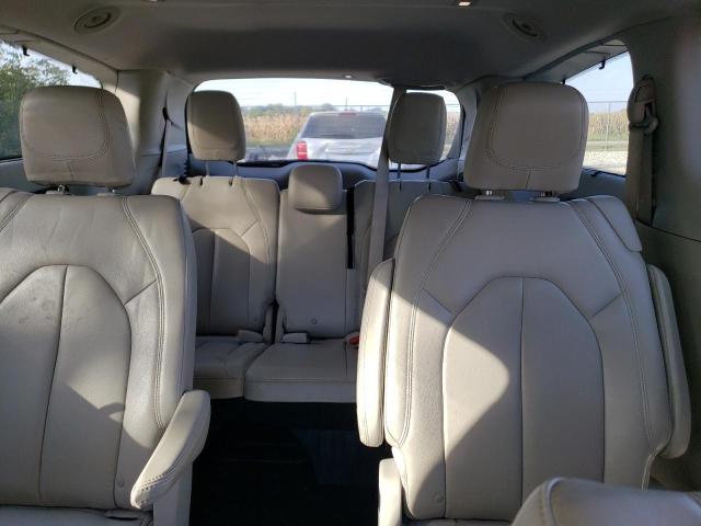 Photo 10 from auction – 2017 CHRYSLER PACIFICA T with VIN 2C4RC1BG7HR591962
