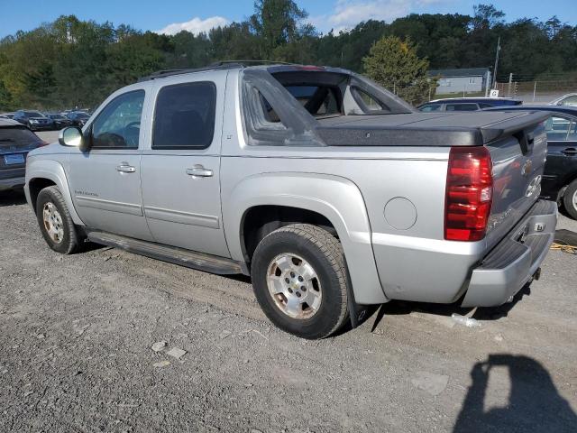 Photo 2 from auction – 2011 CHEVROLET AVALANCHE with VIN 3GNTKFE36BG133476