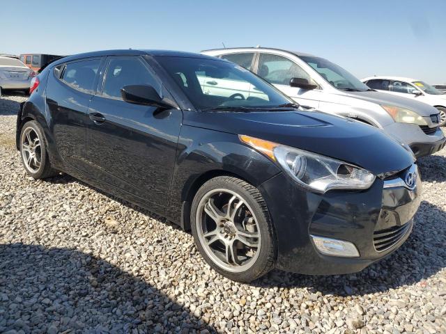Photo 4 from auction – 2017 HYUNDAI VELOSTER with VIN KMHTC6ADXHU322346