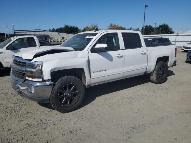 CHEVROLET SILVERADO 2017 with VIN 3GCUKRECXHG209255 - Photo from auction