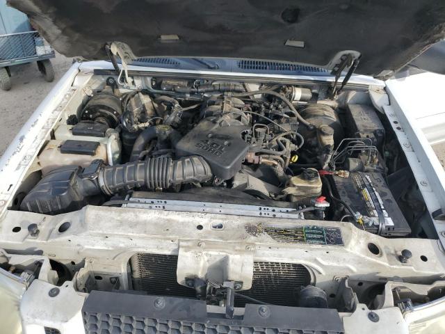 Photo 11 from auction – 2005 FORD EXPLORER S with VIN 1FMZU67K65UA59653
