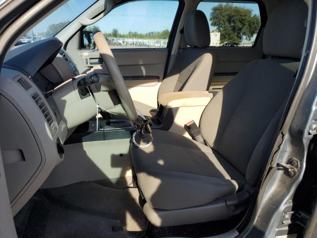 Photo 7 from auction – 2010 FORD ESCAPE XLS with VIN 1FMCU0C78AKB75074